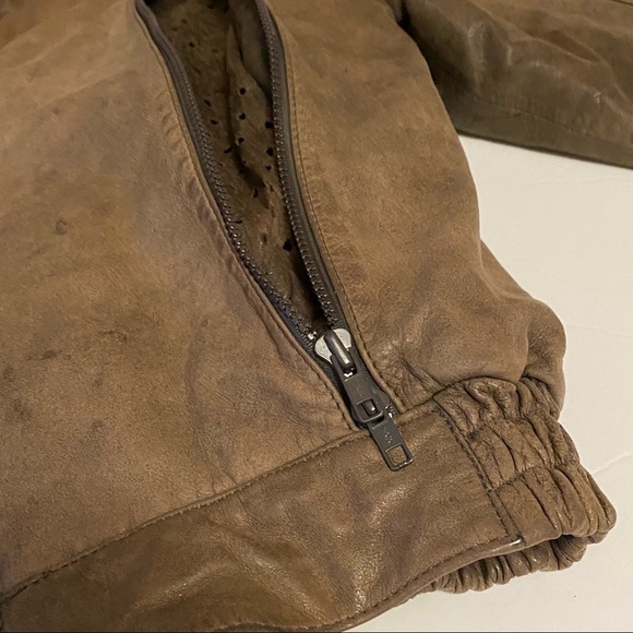 VINTAGE - LEATHER BOMBER JACKET - Picture 7 of 15